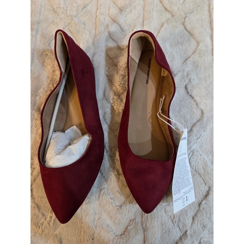 Amazon Essentials Womens Pointed Toe Ballet Flats Burgundy Faux Suede 12W New